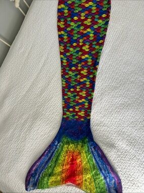 Kids Rainbow Mermaid Tail Costume Blanket - Multicolor